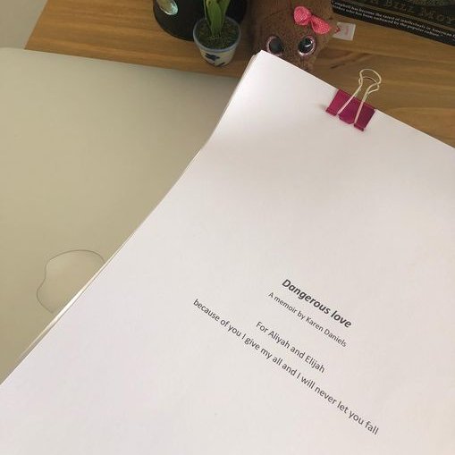 Mycrazylifekd's tweet image. Today marks a significant milestone. I have completed my book that I started writing 4 years ago YAY! and sent it off to the editor and publisher. I tell my story in the hope that it would inspire others to find their voice 
 #livingmypurpose #coachingforlife #survivingabuse
