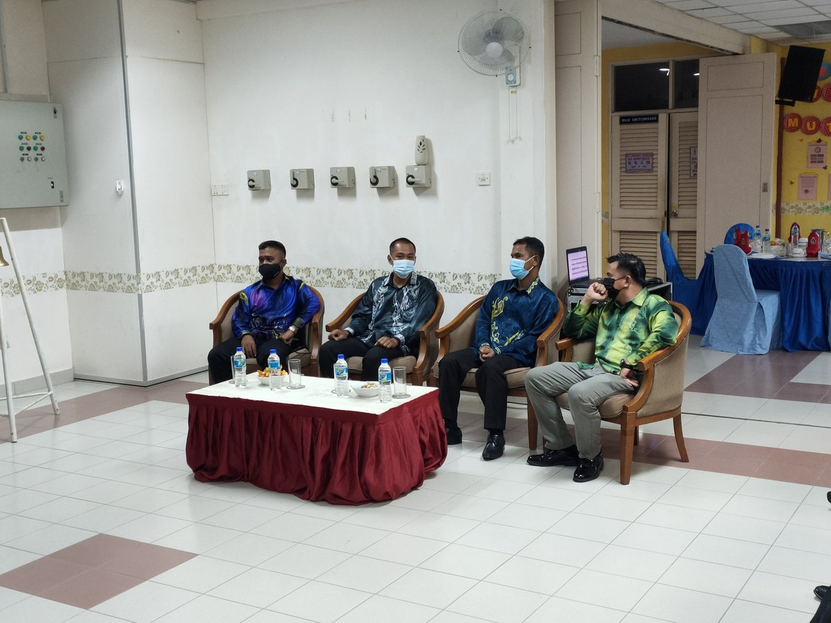 KdsiWisma's tweet photo. Majlis Suai Kenal Pemangku Bintara Muda Siri 1/21. Selamat Datang Ke Wisma Mutiara KDSI.

#BackBornRMN
#KDSULTANISMAIL https://t.co/gas4VE5RfH