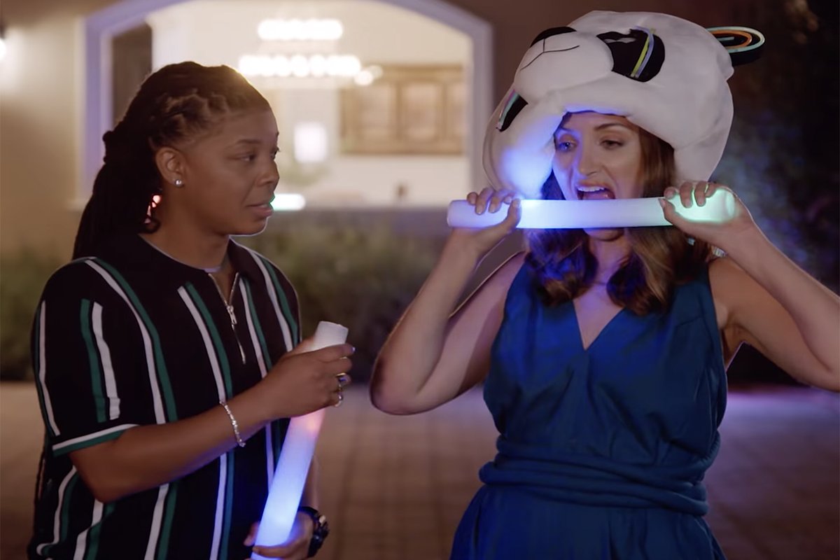 decider's tweet photo. "I think comedy and weddings should have merged more seamlessly sooner, but I'm very glad to be the person who did it in the TV space." Comedian/writer/actor @TheJamieLee talks about her new Netflix reality show, #TheWeddingCoach: https://t.co/LXIMyNW6iK https://t.co/cEmy55OSSn