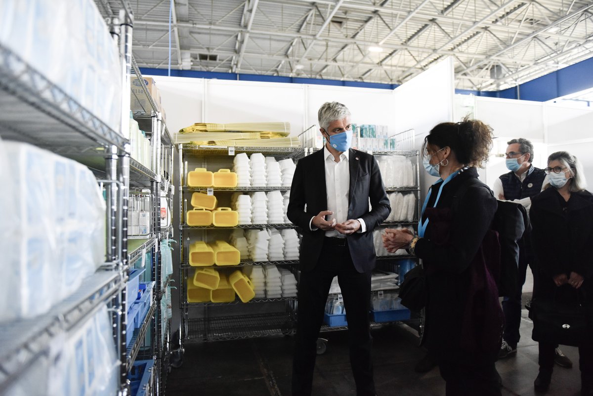 Laurent Wauquiez tweet media