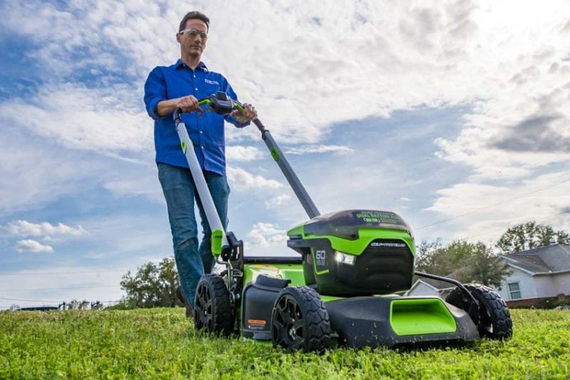 ProToolReviews's tweet photo. The #Greenworks Pro 60V 21-Inch Self-Propelled Lawn Mower builds on the success of previous models with an improved design and performance. Check out our review!

https://t.co/vvgGecx12s

#GreenworksTools #lawncare #homeimprovement #ptrgre21 https://t.co/k7fgadpcSi