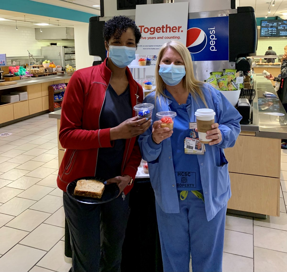 RWJUH Hamilton celebrated the 5th anniversary of <a href="/RWJBarnabas/">RWJBarnabas</a> with red and blue cupcakes for the staff. 
#5YearsTogether #50YearsTogether #HamiltonHistory #LetsBeHealthyTogether