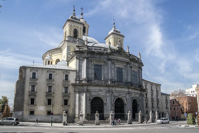 SecretosdeMadri's tweet photo. ¿Sabías que la Basílica de San Francisco el Grande durante la ocupación francesa hizo las veces de hospital civil? #Madrid https://t.co/F6XYEVTSi0