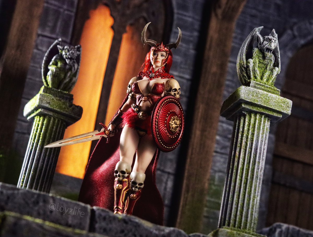 Sariah, the Goddess of War . I absolutely love these #TBleague #Executivereplicas so awesome to photograph! I have a Vamparella I’m going to shoot next. #diorama #beautiful #toyphotography #ACTIONFIGURES #Collectibles #actionfigurephotography #toycommunity