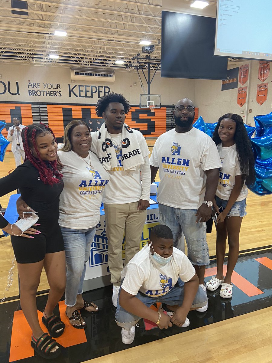 Another Great Student-Athlete From The 863 Added To A Very Talented Signing Class  <a href="/lwhs_f/">Lake Wales  Football</a>  <a href="/teddyk95/">Teddy Keaton</a> <a href="/H2_Recruiting/">Hasani (H2) | Football Recruiting</a> Congratulations Kylan <a href="/AllenUniv/">Allen University</a> <a href="/pastorofpain/">.</a> #HonorGod #HBCU #D2FootballBound