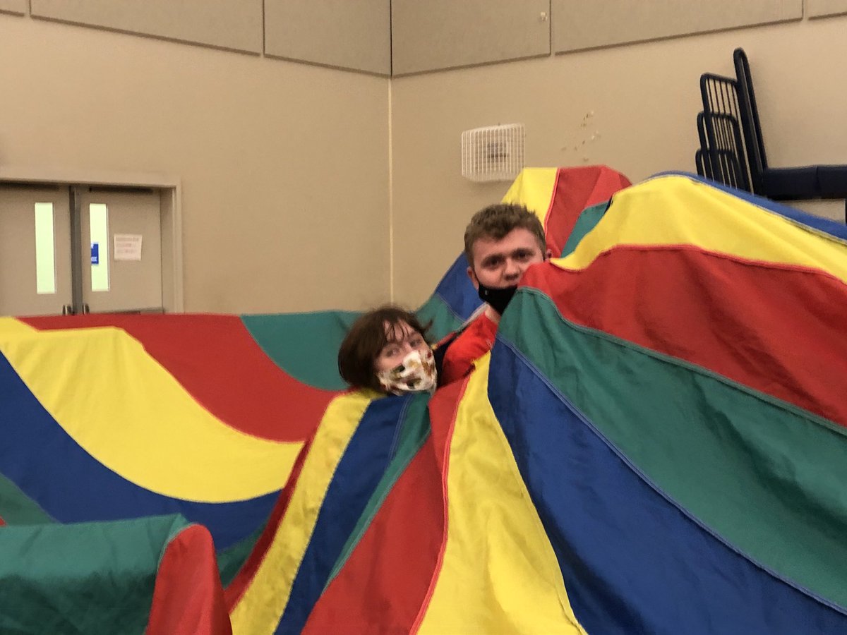 Fort Building and team building in Mr. Fraser’s class. #lotsoffun ##godevils #schoolpride ⁦<a href="/HRCE_NS/">Halifax Regional Centre for Education</a>⁩ <a href="/islandviewhigh/">Island View High</a>