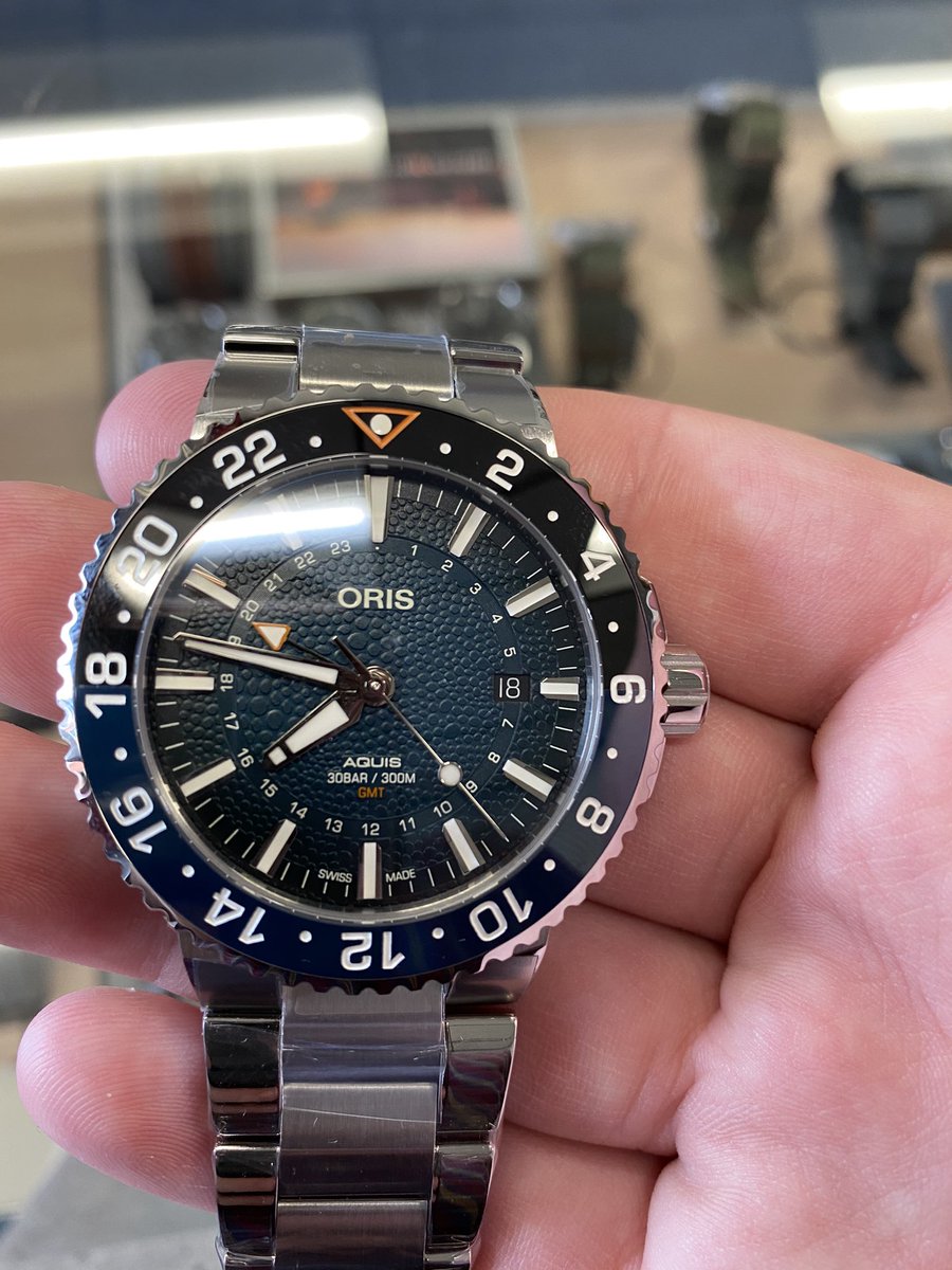 Watchmaker02180 tweet picture