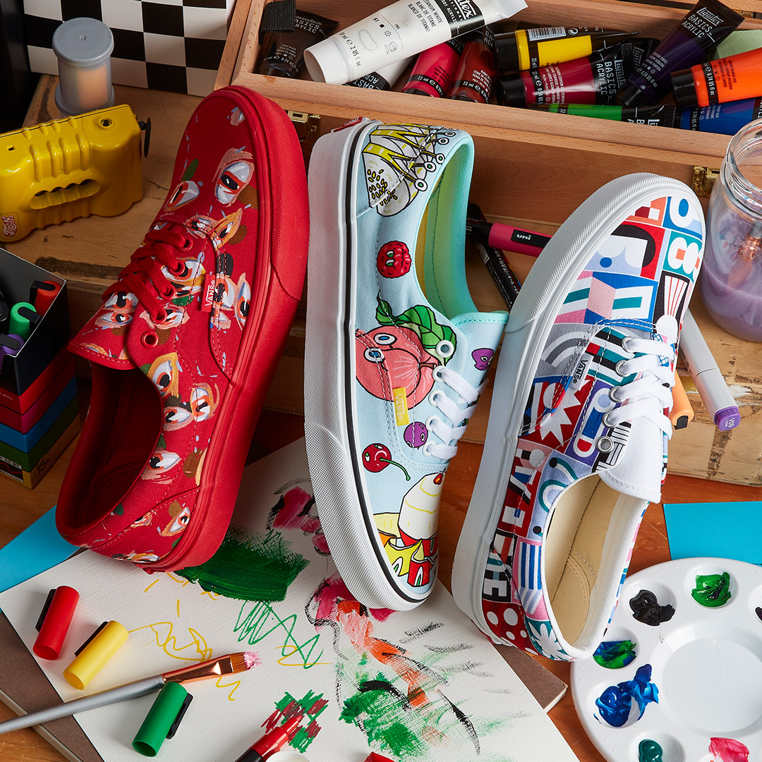 Analytisk voldtage Anger Vans on Twitter: "From pen &amp; paper to canvas &amp; rubber: These shoes  are designed by artists JLOYO from Mexico, MARCDAVID from Germany, &amp;  HOYAHOYA from Korea. They're available now at https://t.co/GGXYdxGJsD