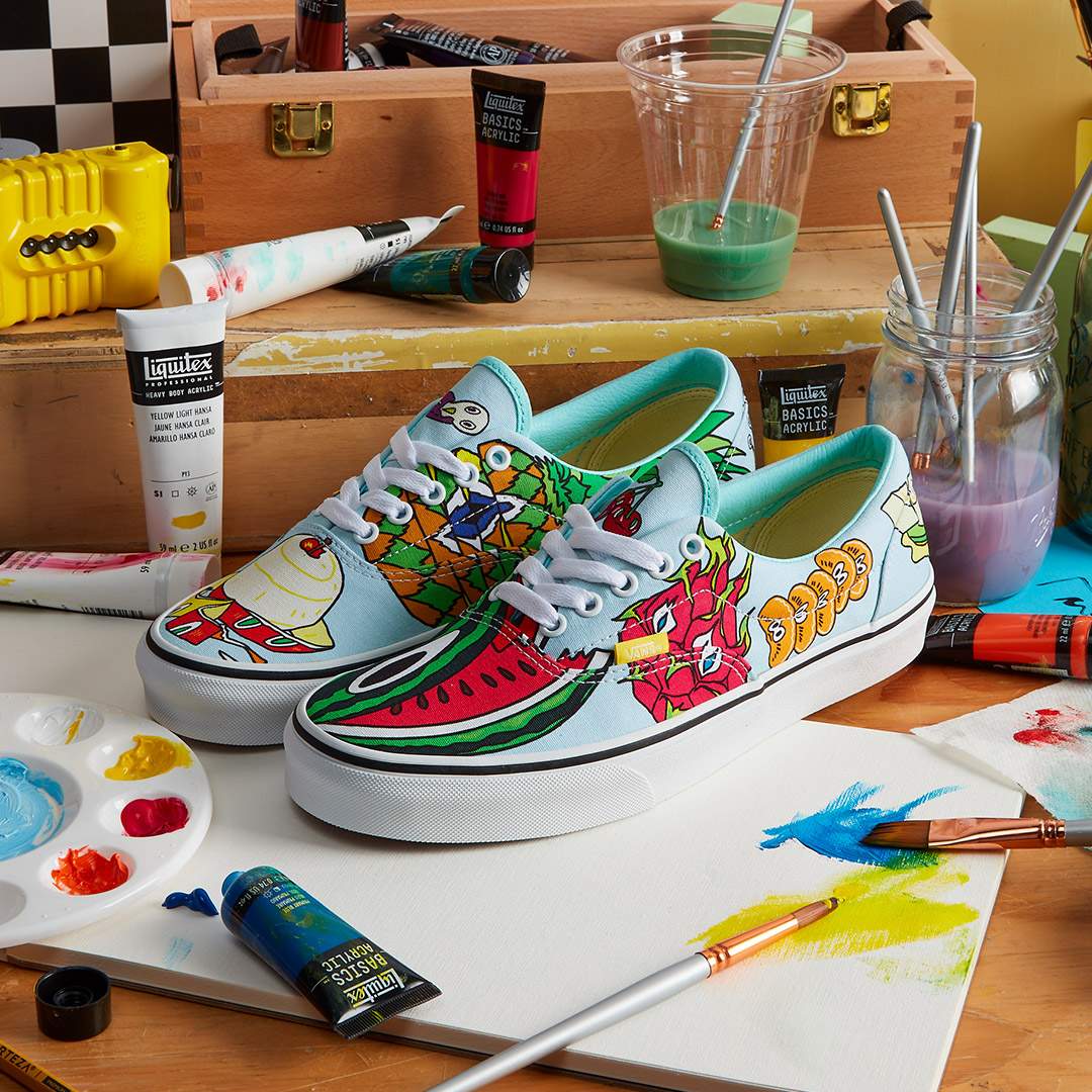 Vans on Twitter: "From pen &amp; paper to canvas &amp; rubber: These shoes are designed by artists JLOYO from Mexico, MARCDAVID from Germany, &amp; HOYAHOYA from Korea. They're available now https://t.co/GGXYdxGJsD