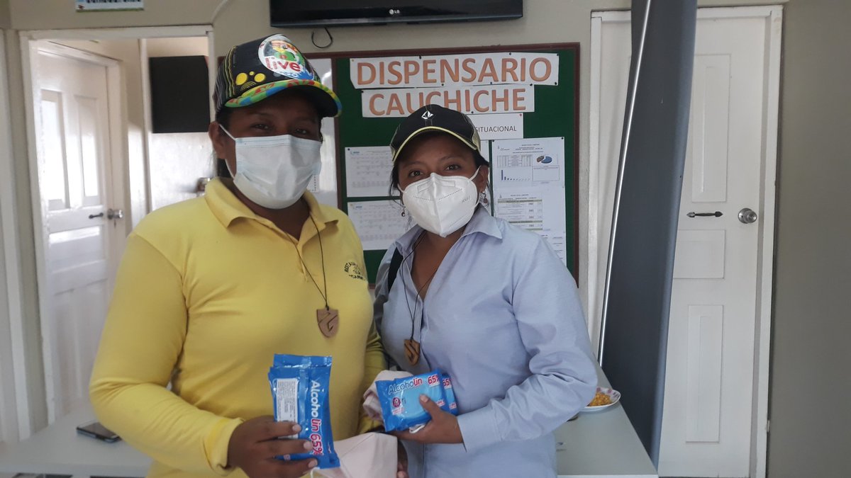 GonzabaySolano's tweet photo. FUNDACIÓN SOCIAL ZONA GUAYAS.
Se visitó las Comunas de Cauchiche y Bellavista en la Isla Puná, se realizaron pruebas rápidas de COVID, se dio mascarillas y pañuelitos de prevención.
Gracias al Presidente de la Fundación Ronny Schmid  Lcda. Silvana Palma  y al Lcdo. Freddy Holguin https://t.co/1Yjx242RQn