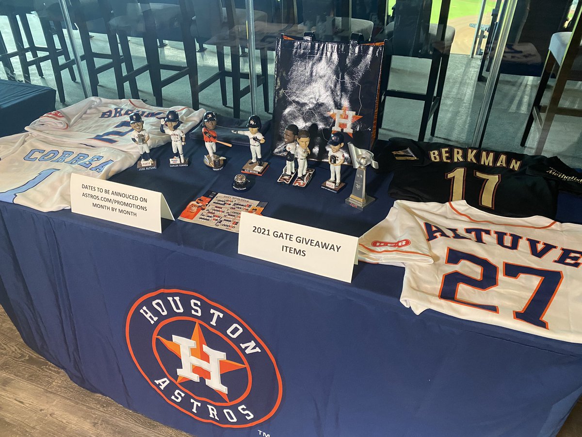 Julia Morales tweet media