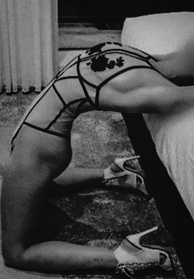 POISON97IVY's tweet photo. Come bow down you know you want to #walletrinse #cashcow #losers #mistress #financialdomination #cashslave #subs #pigs #findomoddess #findomsub #findomworld #findomgirl #findomfetish #findoms #findomaus #whalesub #paypigaus #cashslave #humanATM #fincuk #finD https://t.co/WPf24IXRhp