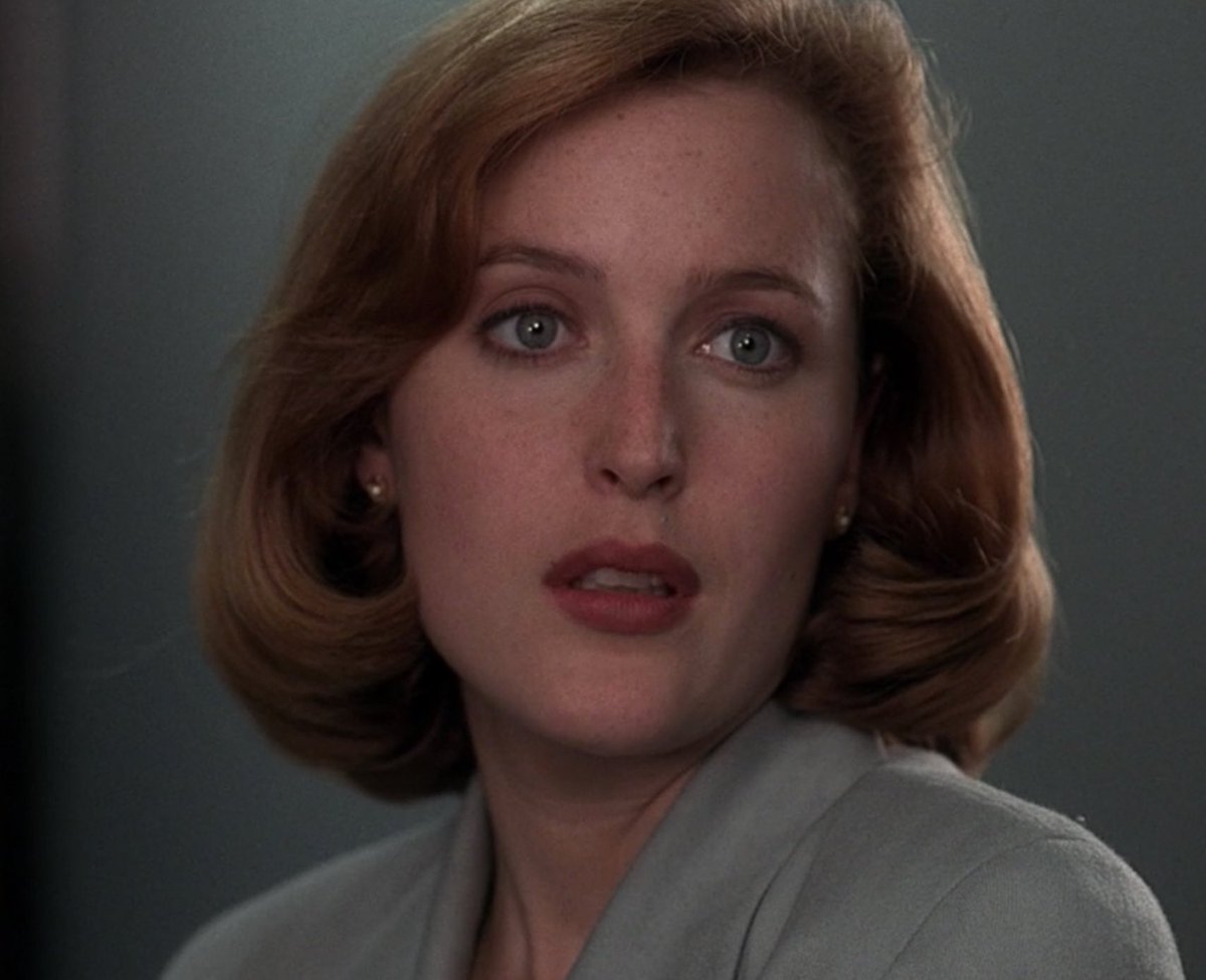 джиллиан андерсон в железной схватке. скалли 3 сезон. Scully season 7. Dana scully 1 season. персонаж скалли.