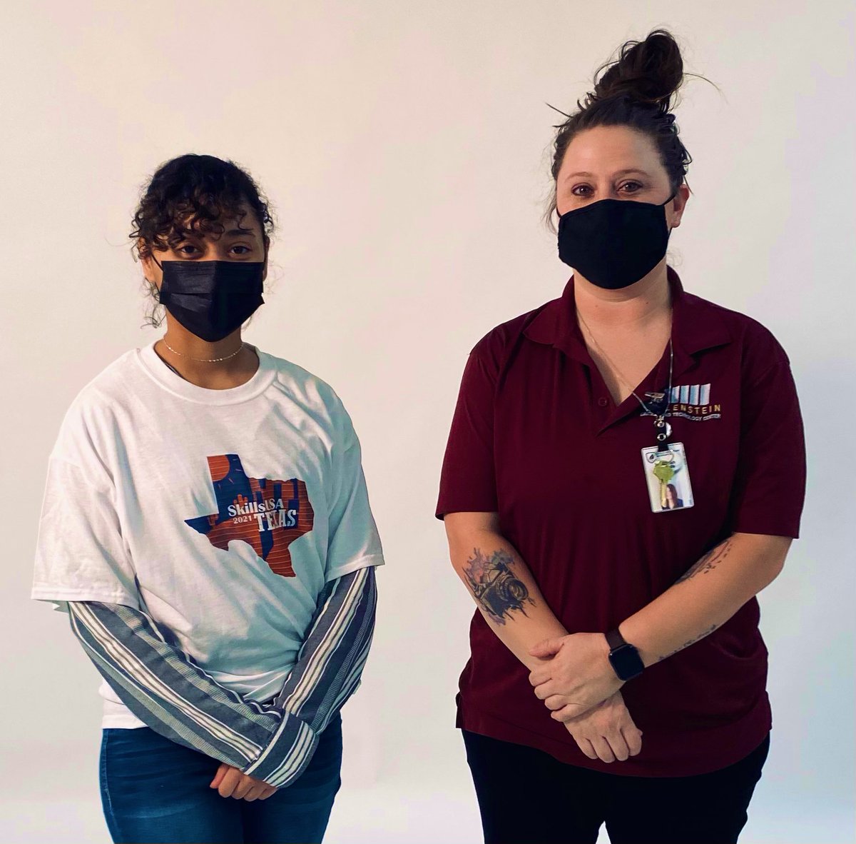 hctcdesign's tweet photo. SKILLSUSA tshirt design state competition done! Way to go Aliyah! 🥳 @CtcHollenstein @EMSISD_CTE https://t.co/1hNJS9JzAB