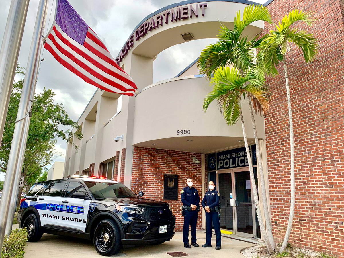 miamishores1932's tweet photo. The Miami Shores Police Department is proud to introduce the two officers who have been assigned to the traffic enforcement unit!

By enforcing motor vehicle laws we hope to decrease crashes, improve pedestrian safety, and raise awareness of safe motor vehicle operation! https://t.co/poBl9fVzLd