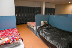 HUDPacific's tweet photo. Kudos to @HUDgov's Section 108 recipient @MyGlendale for using #HUDSection108 to create supportive #housing for people experiencing #homelessness by acquiring and converting an industrial building into a shelter. #NationalCommunityDevelopmentWeek #CDweek2021 https://t.co/T2uk7fukkN