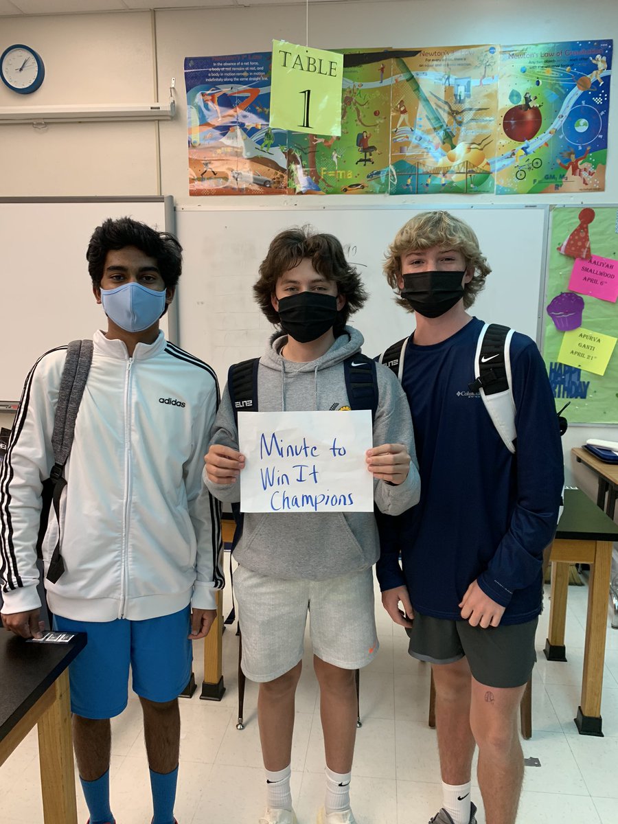 MissBunyard's tweet photo. Played some games at the end of class the past week to kick off 4th Quarter! #crestviewcommunity https://t.co/FMFtNKCFR0