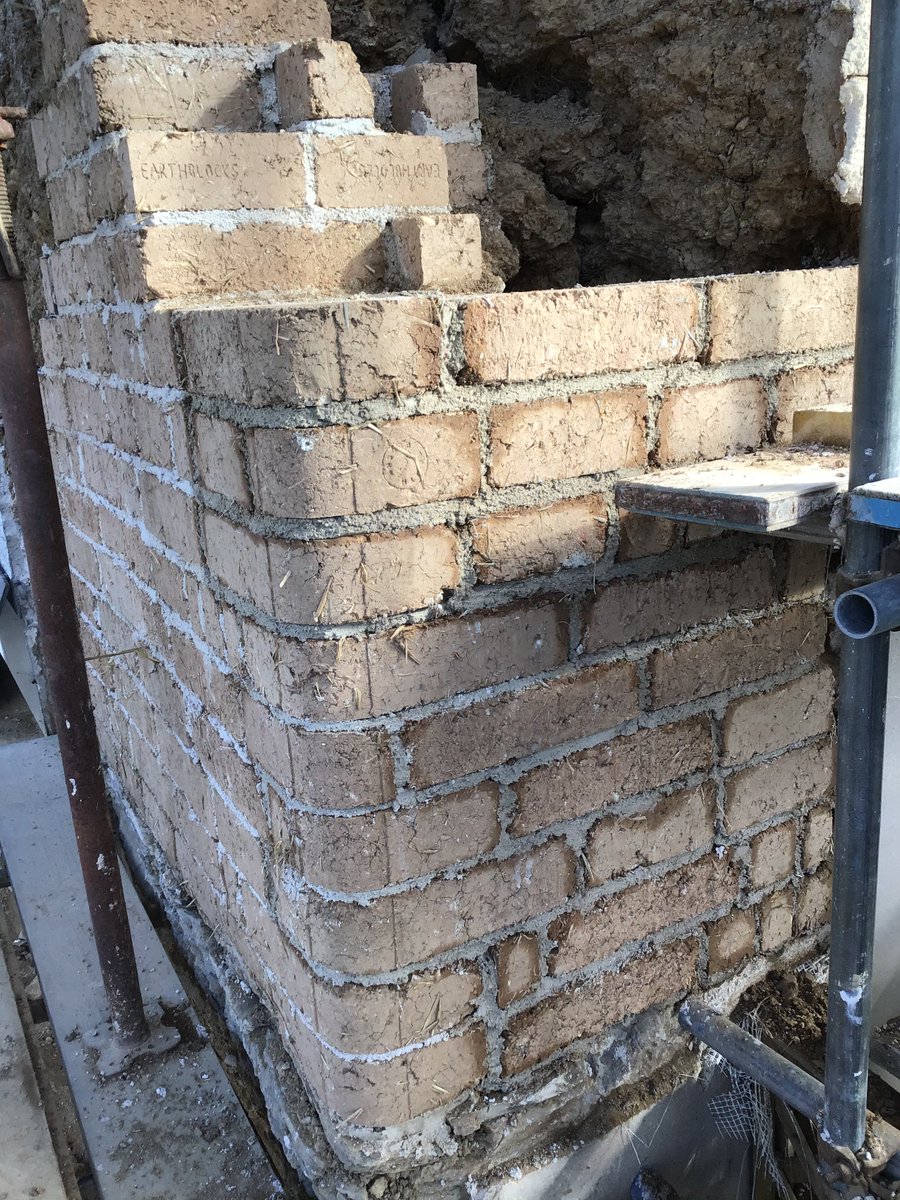 cob_specialist's tweet photo. #cobrepairs in #cornwall by https://t.co/dGZmvUk4UY with our unique (Registered Design) rounded #cobblocks and #cobbricks https://t.co/vfIAV5q5Op