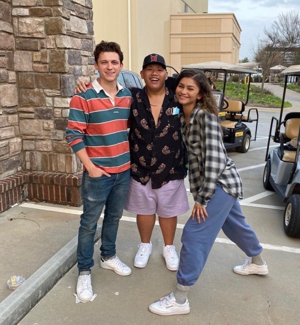 Twitter 上的༺："zendaya, tom holland and jacob batalon are literally the  cutest https://t.co/fE2mza0raY" / Twitter