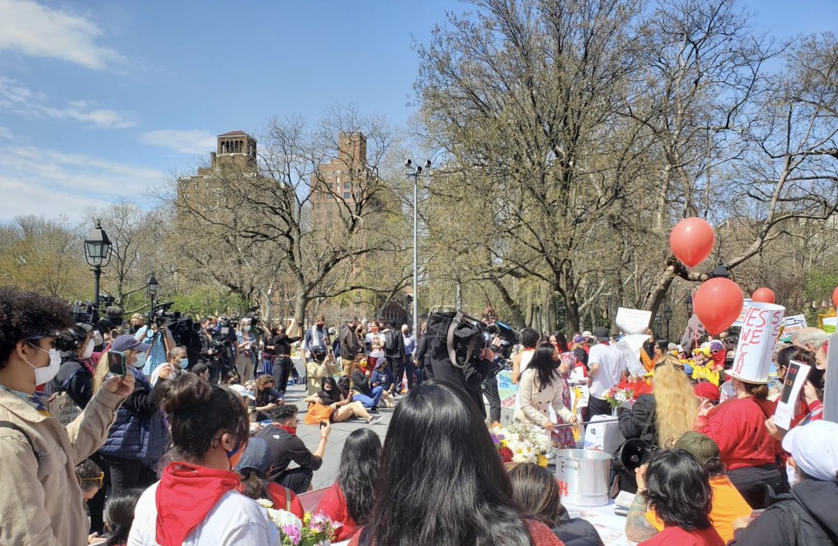 Victory’s party! “We’ve won recognition for the all sacrifices made for this city. The #Excludedworkersfund will help us pay our rent & feed our families”— #Graciela member of @workersjusticep 

Thank you @jessicaramos @CnDelarosa, @CatalinaCruzNY @marcelaforny & many more!