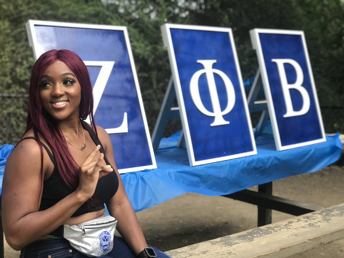 ayyyoVeee's tweet image. 5 yearZ in Zetaland 💙💙💙💙💙.  Whew, what a journey so far! Wouldn’t be here without the most amazing prophyteZ leading the way. #NoNonsenZe #ZN #SPR16 #TYMTSTU