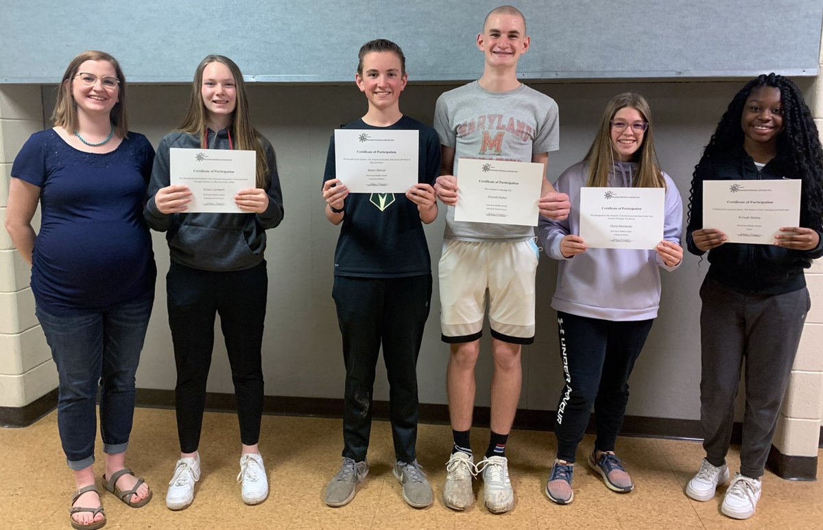 Congrats to the Riverview students whose National History Day projects have advanced to State competition! Complete list at bit.ly/3myH8Ij