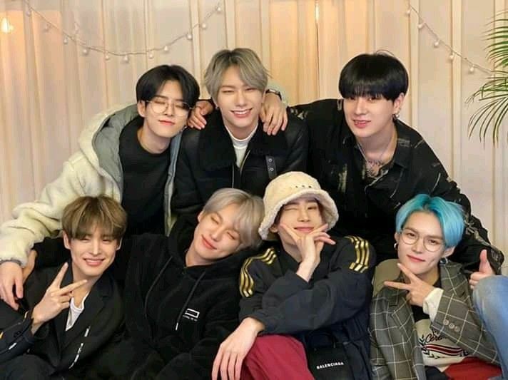 chancaron_'s tweet photo. Am I stanning Victon or a group of 7 men with dimples?

A thread! https://t.co/S8gAIA6auz