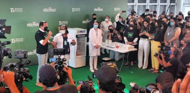 LeviDuarteBR's tweet image. Ou é, eu pensei que ele queria o povo em casa pra não ter aglomeração 🤔🤔

#DoriaGenocida 
#MidiaComunista