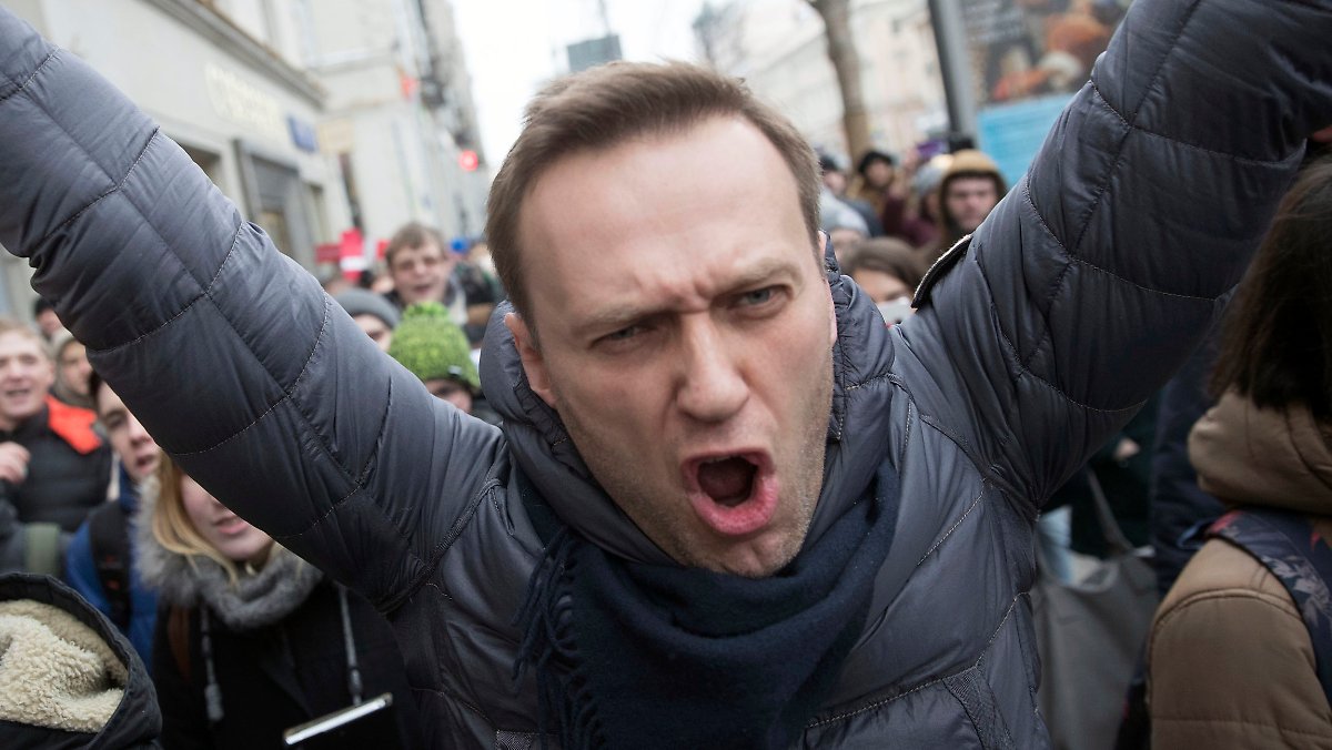 Алексей Навальный в Германии