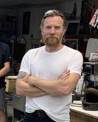 Discussingfilm On Twitter Ewan Mcgregor S Obi Wan Beard Is Back Source Bugnbox Ig