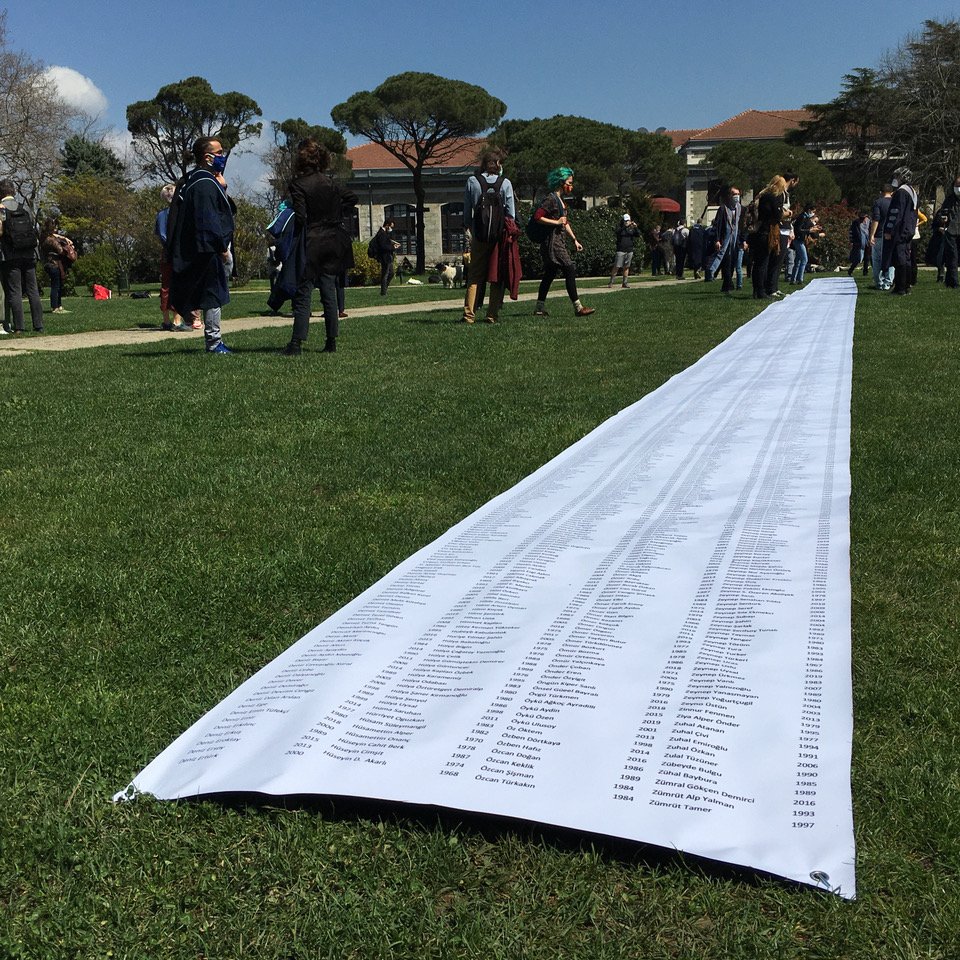 5000 (beş bin) Boğaziçi mezununun imzasını taşıyan metin: