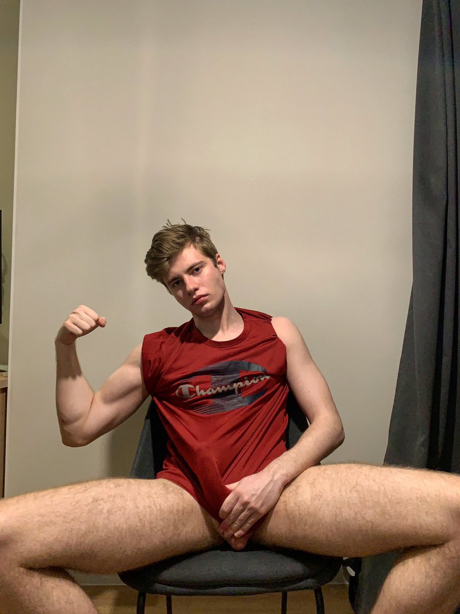 This dick so hard today🔥🥵
Come to see that uncensored and other 200+ posts too🍆♥️💦
Now -30% off➡️ onlyfans.com/maxxx