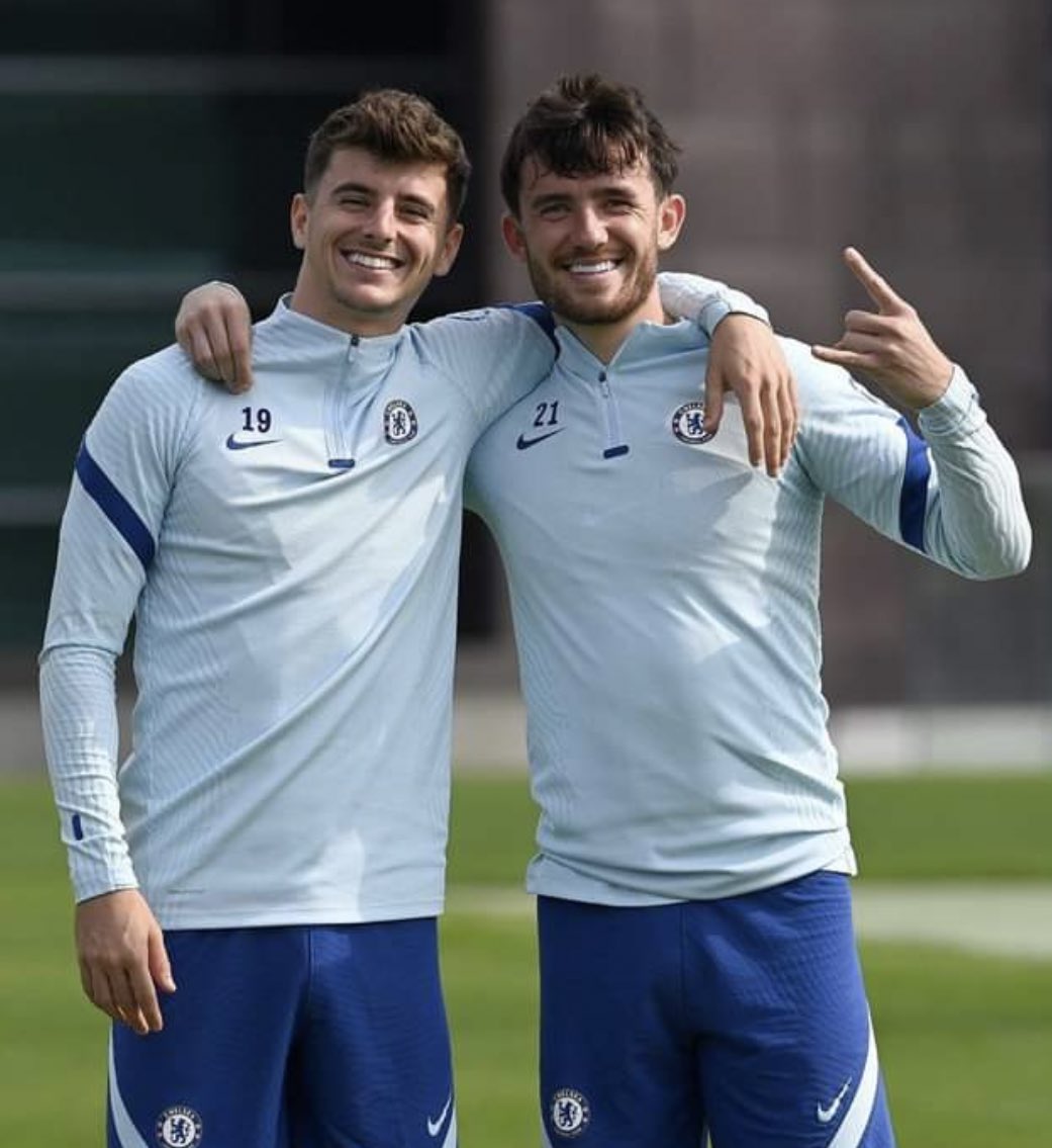 EyZh8v1XMA0szVH?format=jpg&name=medium