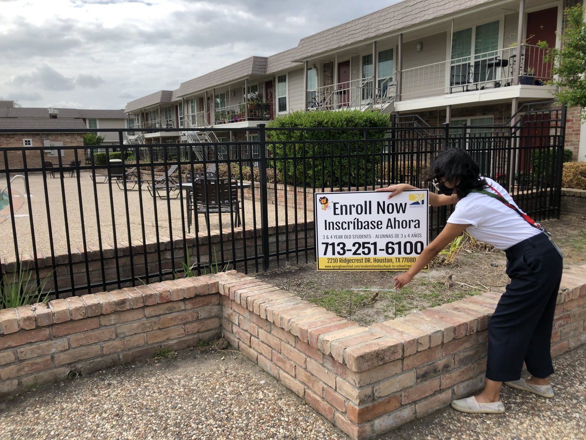 LionLanePrek's tweet photo. This amazing team is out and about letting our neighbors know about #PreK.  @jennifer_blaine @MJenParker @mgabriel1992 @SBISD https://t.co/EicRKYXw3K