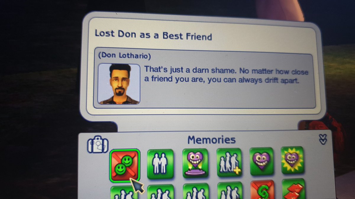 Vidde's tweet image. Guess they are NOT friends any more! #TheSims2 #memorysystem