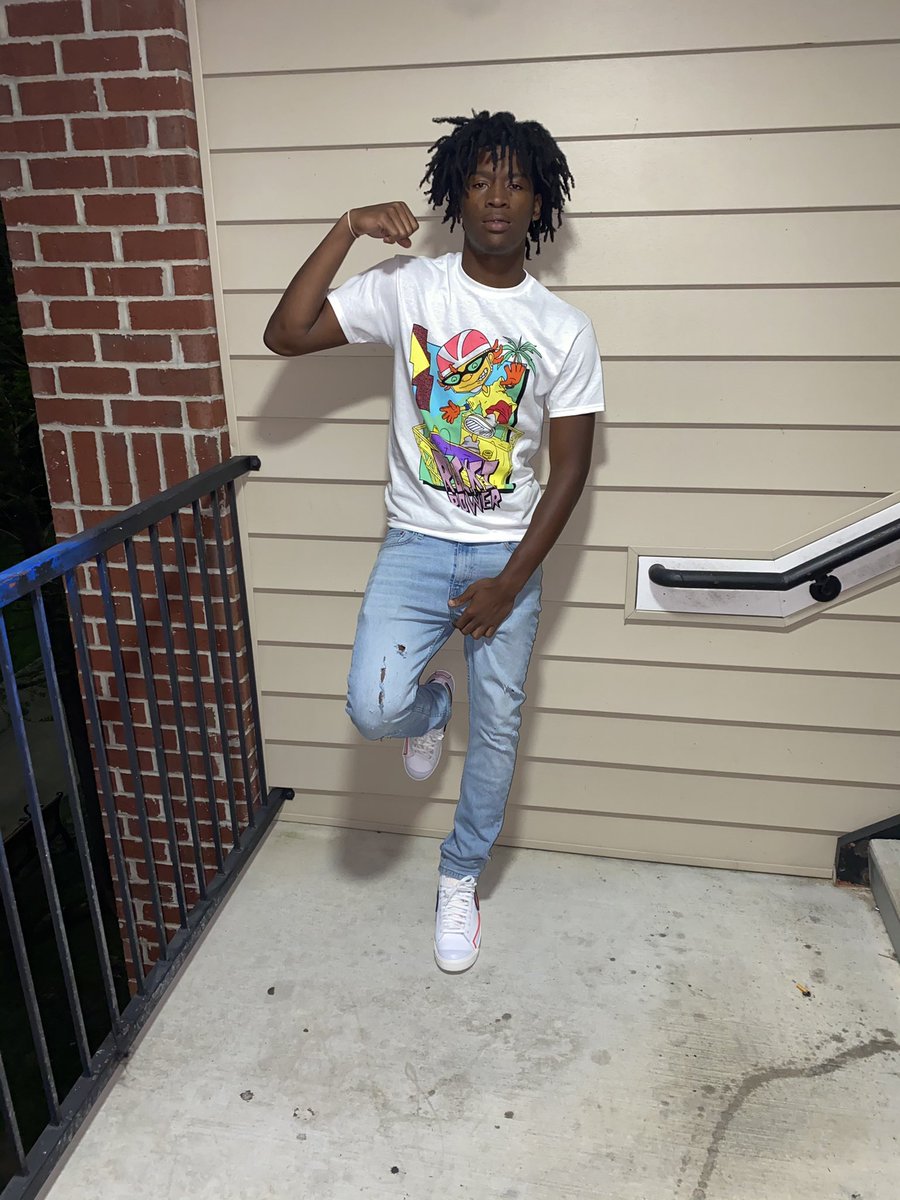 kanovaaaa's tweet photo. My shii imma pop it allat🗣 https://t.co/NiBGwC4OfY