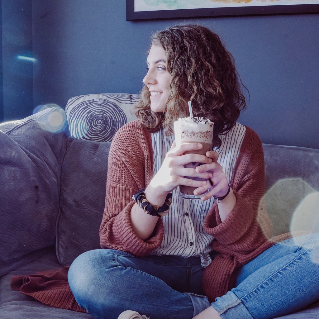 TradeWindCoffee's tweet photo. Not only can your frappe be a traditional mocha, caramel, or vanilla, but you can add any fruity twist to them as well. white mocha raspberry... coconut caramel... strawberry vanilla... the possibilities are endless! https://t.co/3oGTLM5Nel