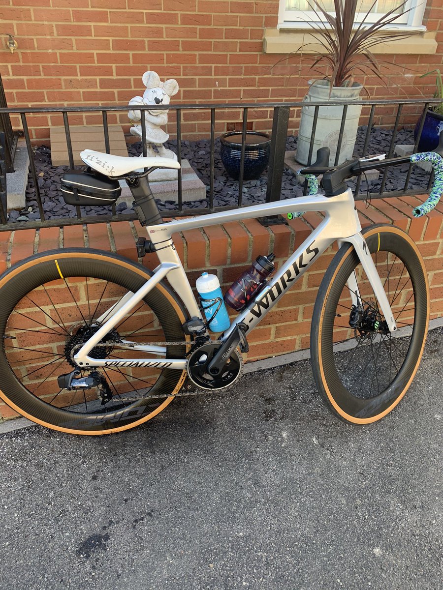 ChrisJames_Reed's tweet photo. @Paula_A_Lowe @ElliotHousing Thanks @Paula_A_Lowe, bike is prepped now to find the legs https://t.co/Z61XfbnPZs