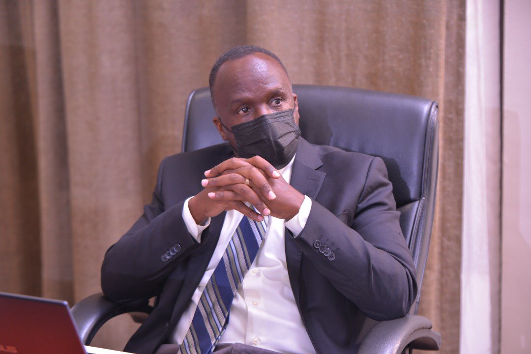 qggroupug's tweet image. Set is give a key note speak later this morning is our General Manager, Mr. Silas Muhanuka (@Cylow) 

He will give insights into how consumers can be incentivized to buy and sell genuine. 

Follow the conversation using the hashtags: 
#CounterfeitelectronicsUG
#Buyandsellgenuine