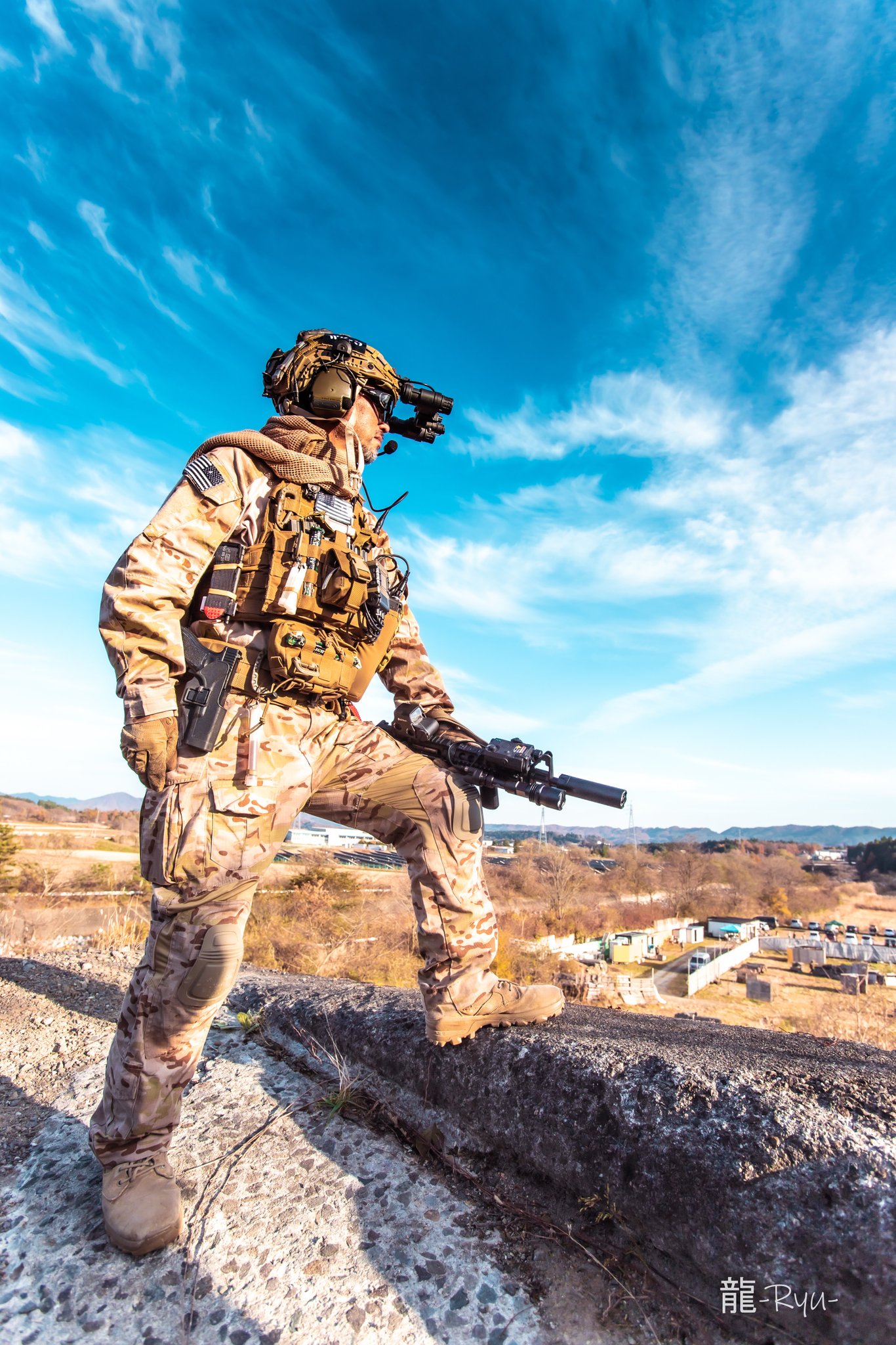 プレキャリ タンカラー タン色 田村装備プレートキャリア プレート