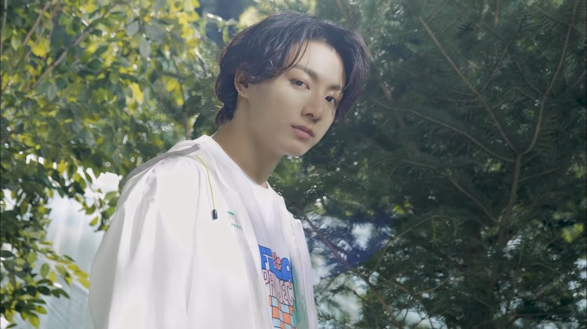 jjklve_'s tweet image. #JUNGKOOK for 2021 Project 7: Back to Nature #FILA 🍃