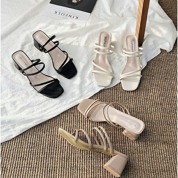 ttempire's tweet photo. This pretty heels say hello to all girls! Are you ready for your raya? ✨

To those yang cari heels below RM35 boleh follow this thread ok 🤩

Open toe strappy heels, effortless sangat 🥰 https://t.co/509onn6mfl