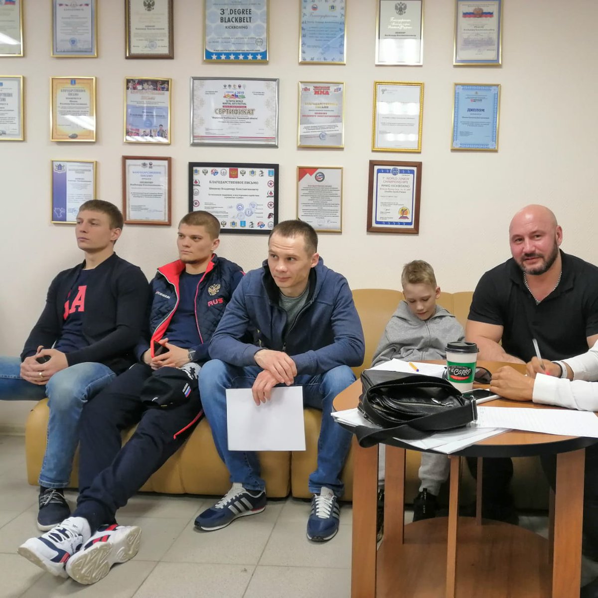 sheyanov73's tweet photo. 16-19 мая 2021 пройдёт одно из самых ярких спортивных событий нашего города "Всероссийские соревнования по кикбоксингу 2021".Соревнования не оставят равнодушным ни одного любителя спорта и смотивирует подрастающее поколение на занятия спортом! #СШННВС #sport73 #kick #Ульяновск https://t.co/4ecH0hVTVm