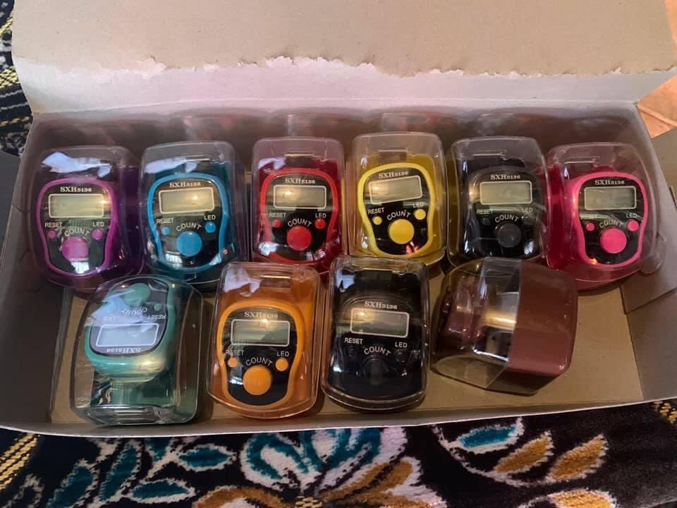 Auta_Musa_'s tweet image. Get your Lovely Quran at a charity Price.

You ll’ be rewarded for every letter you read.

Big size: 3500
Medium size: 2500.
Praying mat 2500.
Tàlly counter 700.

May Allah bless u with Jannah as you retweet.
#MuslimsConnect Fajr Ya Allah #Ramadan The Prophet Ameen #Alhamdulillah