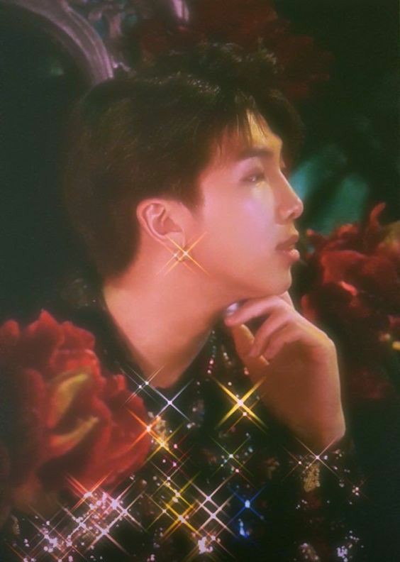 ticalele's tweet photo. - 𝒊 𝒉𝒂𝒕𝒆 𝒎𝒆𝒏 ... 𝒃𝒖𝒕 𝒉𝒆 ♡ https://t.co/BTx3Qrhu4Y