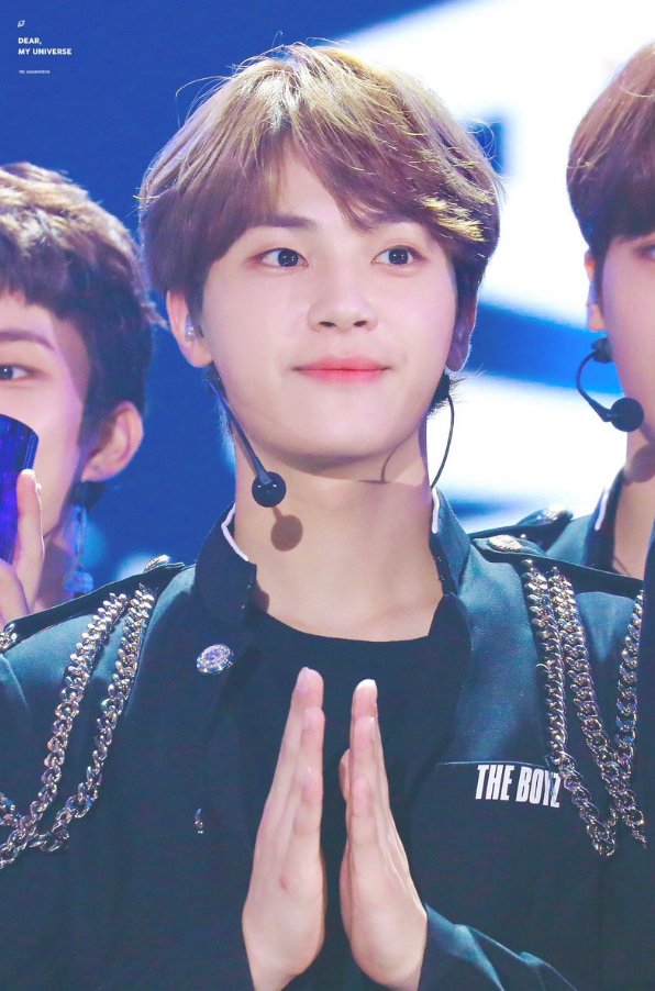 hourly haknyeon 🍬 tweet media