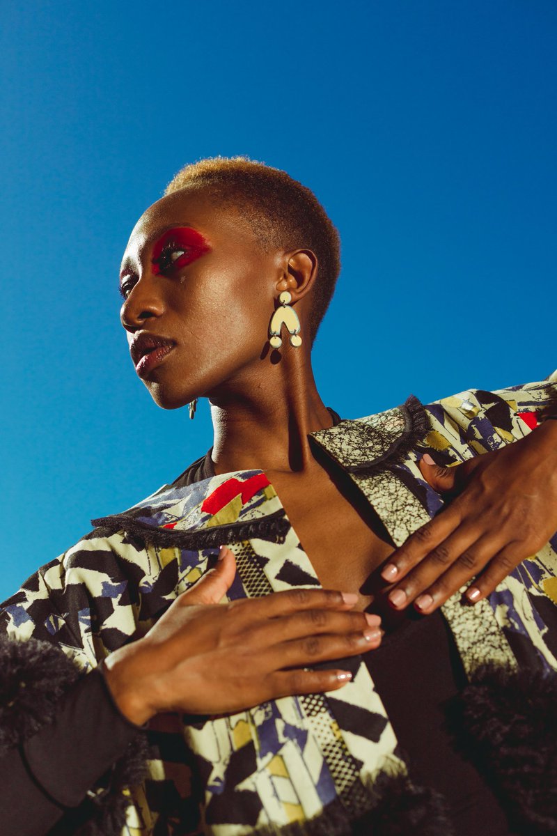 I love that we are finding spaces to blossom in our country &amp; thank you to the people making it happen!

Recycled earrings Quazi Design
Handbags by Khokho Collection 
Outfits by EMC Studio
<a href="/DalaSpaces/">DalaSpaces</a> @Sakhynooks_

RT 🙏🏽