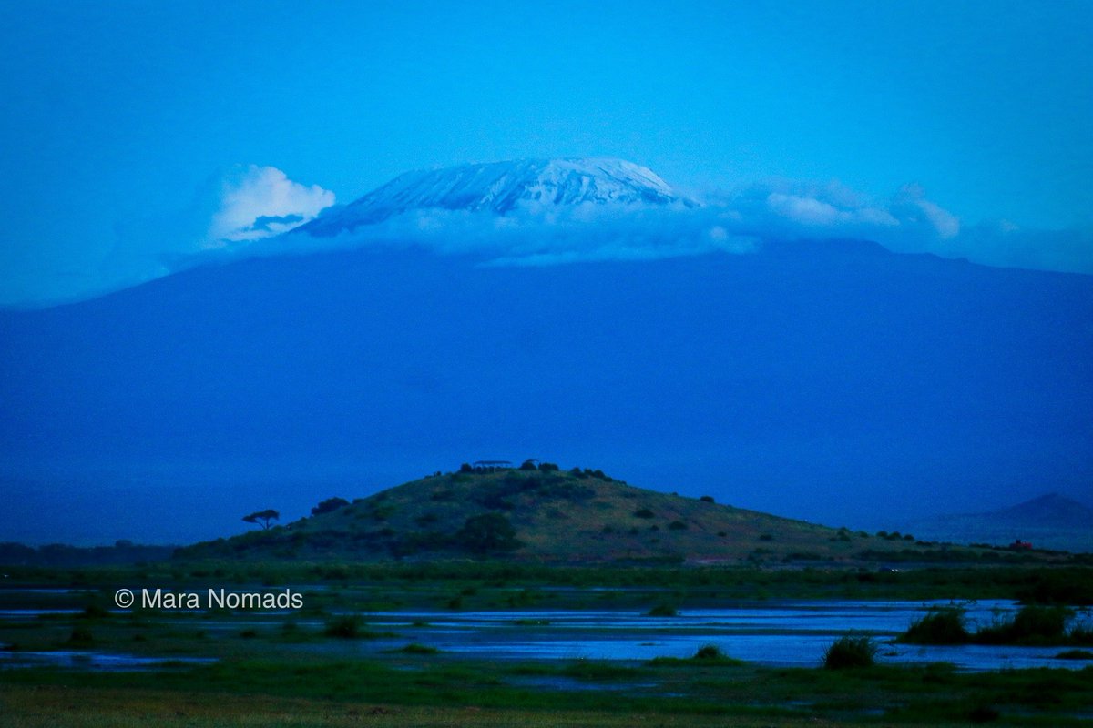 MaraNomads's tweet photo. #GetNomadic 

Mornings like this in Amboseli National Park❤ 

🙌Double Tap if you'd rather be here ..... 

For bookings &amp; reservations:  Call + (254) 769 677 263 or Email; travel@maranomads.com

#travelphotography #staysafe #tembeakenya #magicalkenya #ThursdayMotivation https://t.co/5W9ui0NLDg