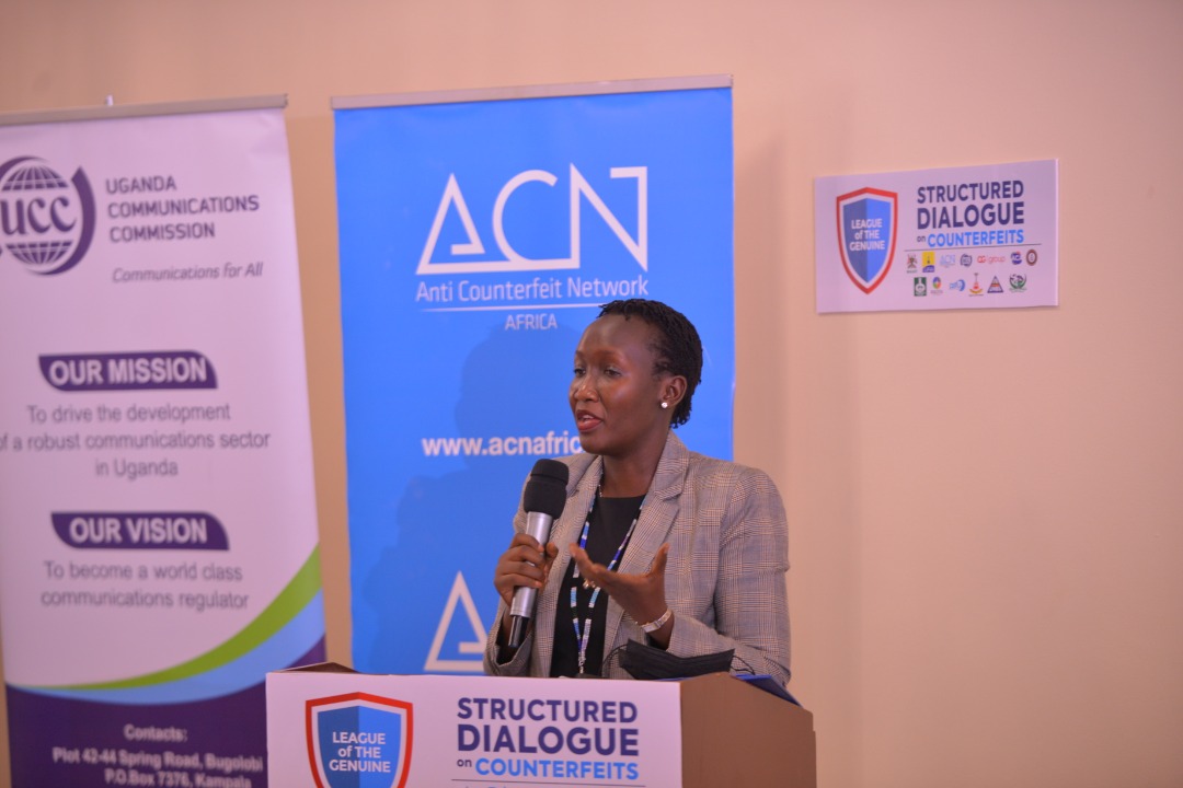 ConsumerUCC's tweet image. @UCC_ED ~ The commission has commended the Anti Counterfeit Network initiative in sensitising consumers and is considering such partnerships as part of the regulatory strategy. #CounterfeitElectronicsUG #BuyAndSellGenuine @UCC_Official @acnafrica_org @qg_group