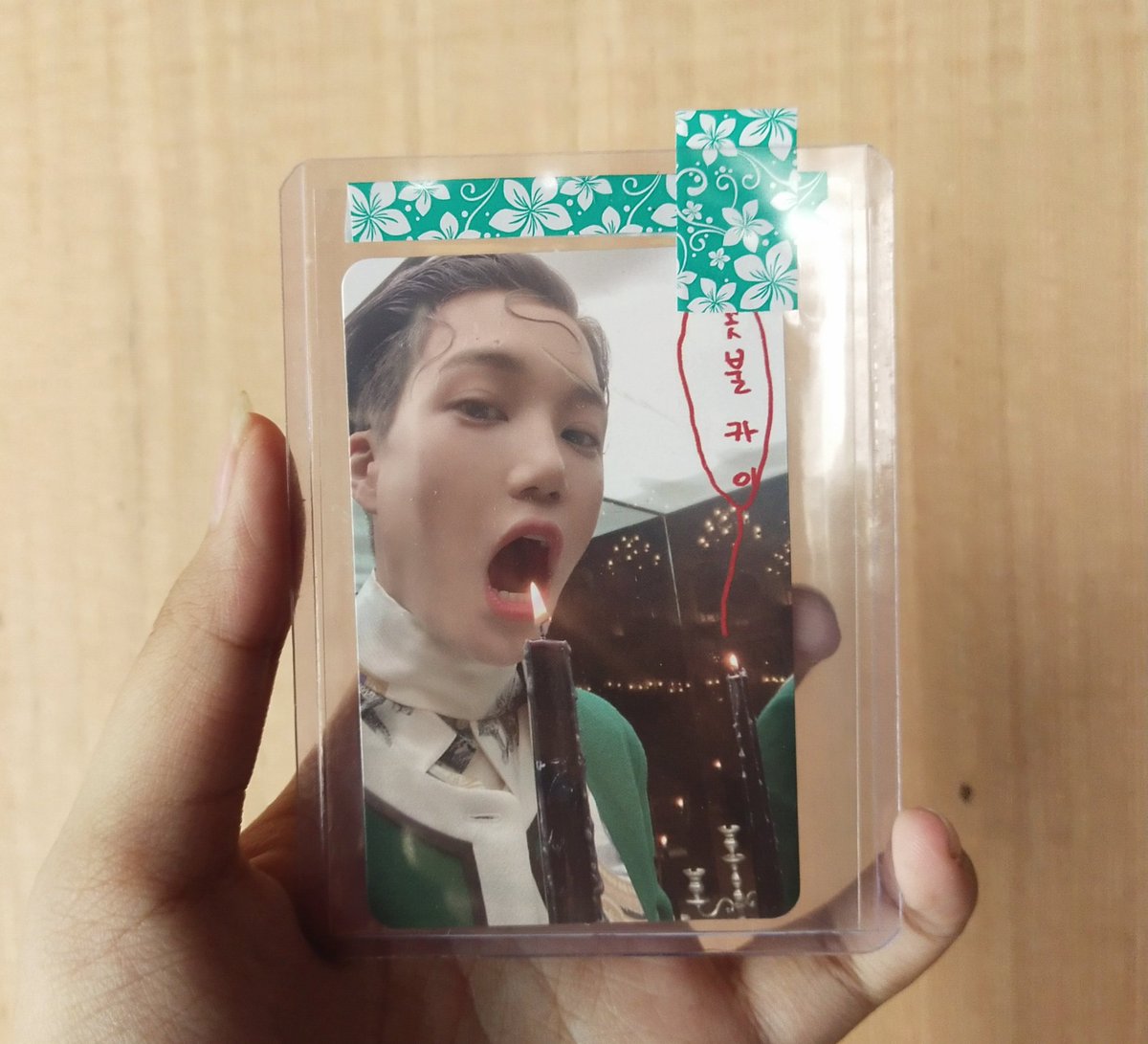 ryunojaem's tweet photo. candle kai is home 🥺 thank u so much, @baekscart! #baekscart_fb https://t.co/c2ZkLlHHlx